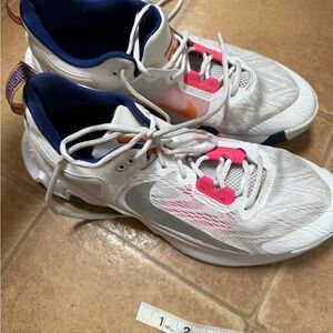 Nike Giannis Antetokounmpo Immortality 2 White Deep Royal Mens Size 9.5